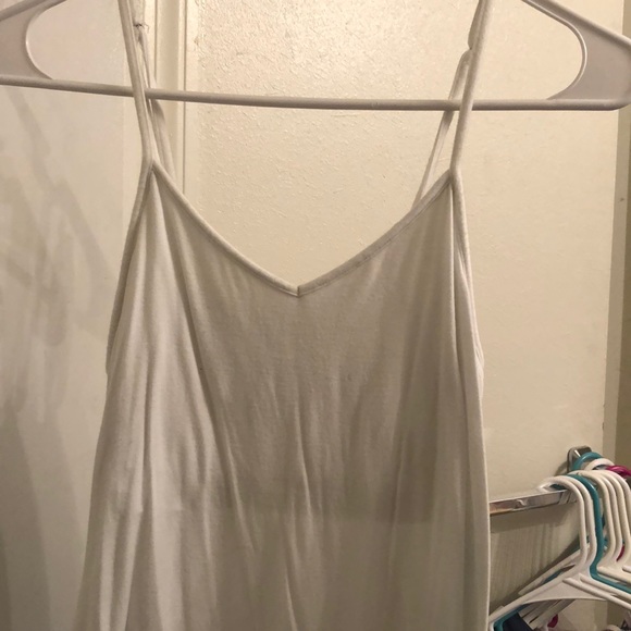 White top - Picture 1 of 1